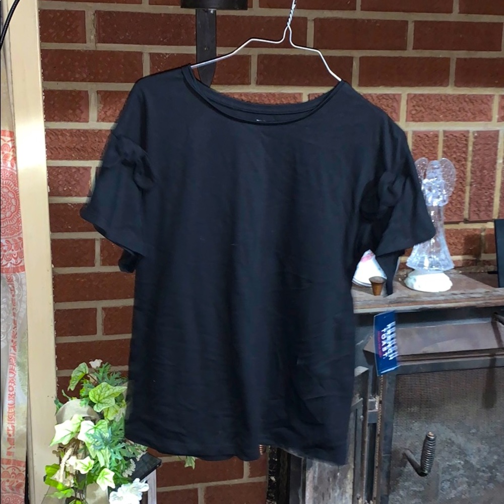 Black bow t shirt